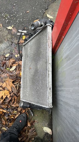 Радиатор охлаждения двигателя — фото 2