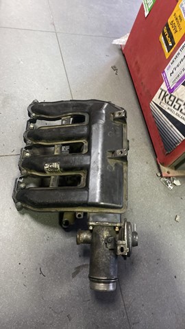 Колектор впускний — фото 2