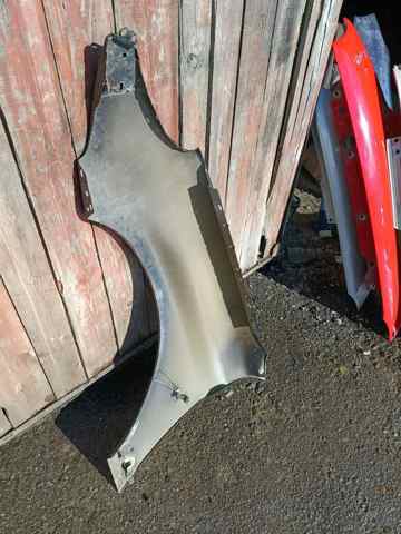 Крило переднє праве — фото 5