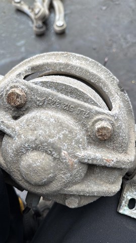 Опорний кронштейн амортизатора — фото 3