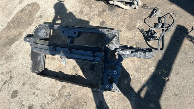 Суппорт радиатора в сборе (монтажная панель крепления фар) — фото 3