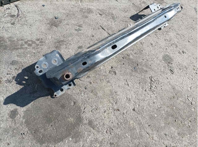 Усилитель бампера переднего — фото 2