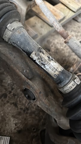 Полуось (привод) передняя — фото 2