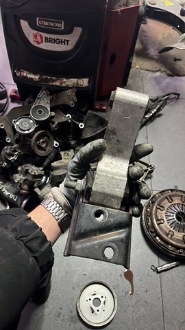 Кронштейн опоры — фото 2