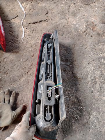 Ліхтар задній правий — фото 3