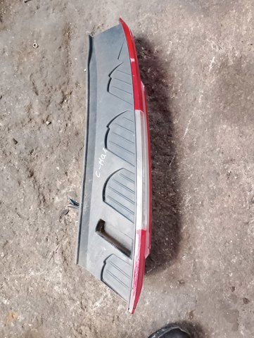 Ліхтар задній правий — фото 4