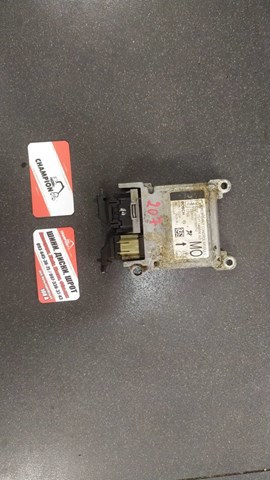 Модуль-процессор управления подушкой безопасности (ЭБУ AIRBAG) — фото 7