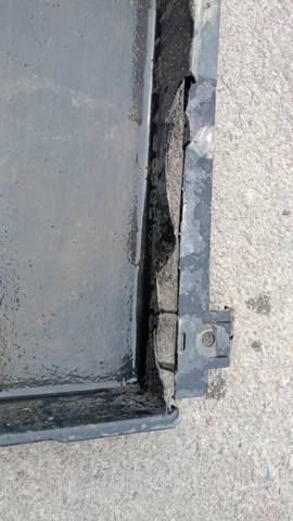 Кришка ящика акумулятора — фото 4