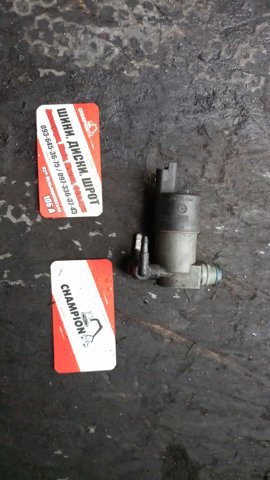 Насос-двигун омивача скла, переднього — фото 8