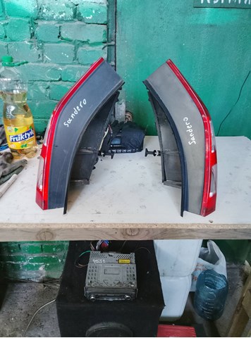 Ліхтар задній лівий — фото 2