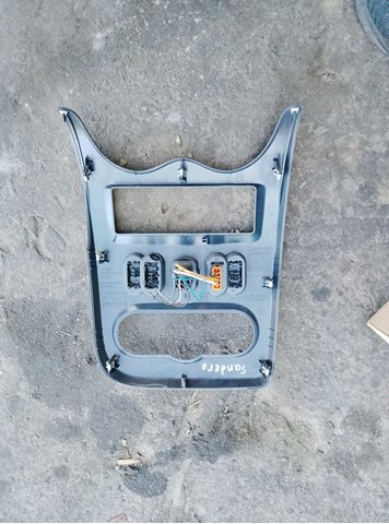 Накладка панелі приладів — фото 3