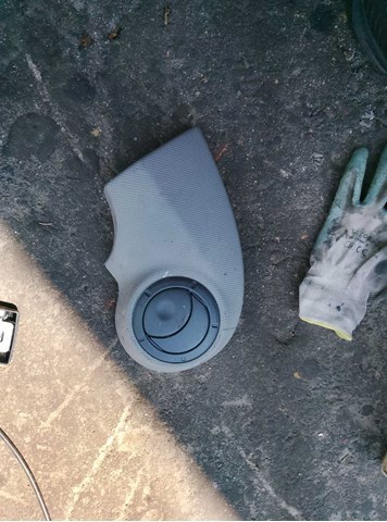 Молдинг (накладка) панелі приладів торпедо, лівий — фото 2