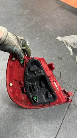 Ліхтар задній правий — фото 6