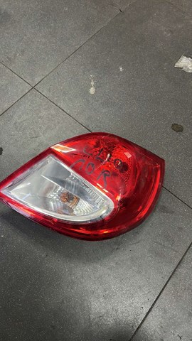 Ліхтар задній правий — фото 2