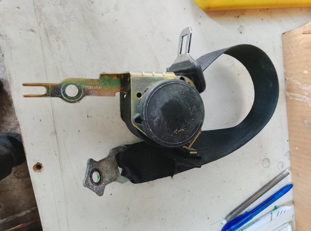 Ремінь безпеки — фото 4