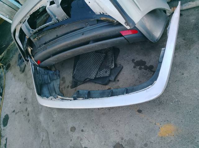 Бампер заній — фото 4