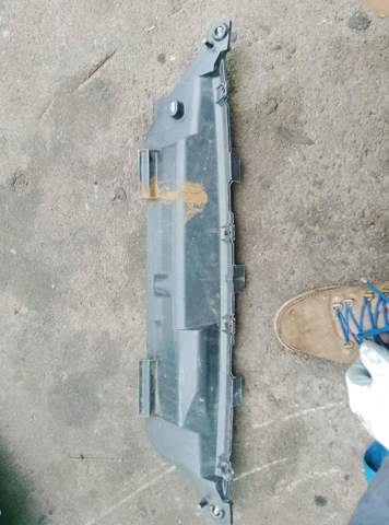 Bmw накладка фильтра — фото 3