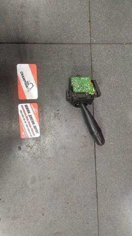 Переключатель подрулевой правый — фото 2