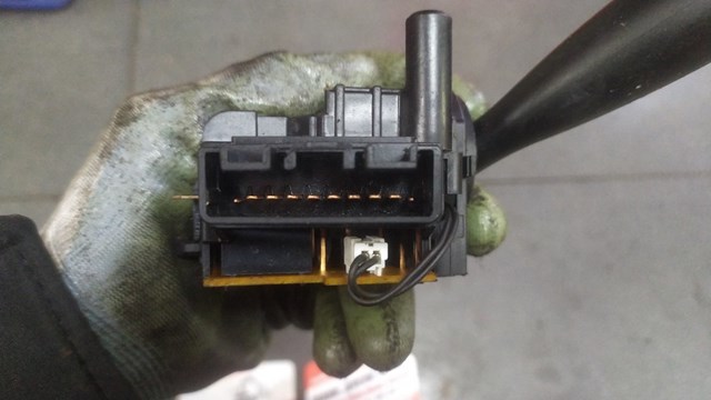 Переключатель подрулевой правый — фото 4