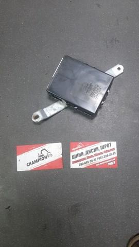 LEXUS LS400 OEM МОДУЛЬ УПРАВЛЕНИЯ МУЛЬТИПЛЕКСНОЙ СЕТЬЮ — фото 2