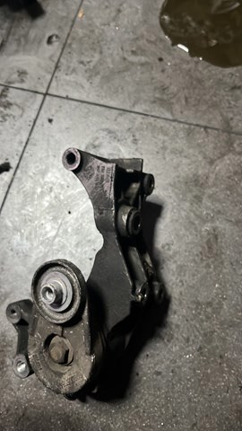 Кронштейн кріплення — фото 2