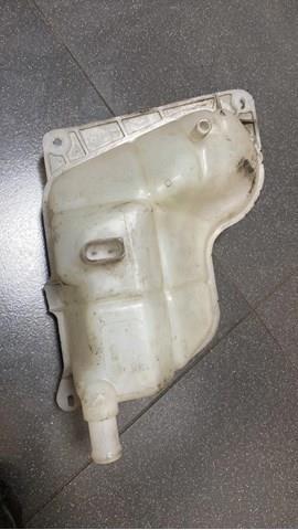 Бачок системы охлаждения расширительный — фото 2