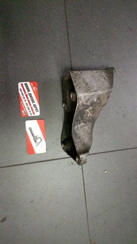 Кронштейн подушки (опоры) двигателя левой — фото 8