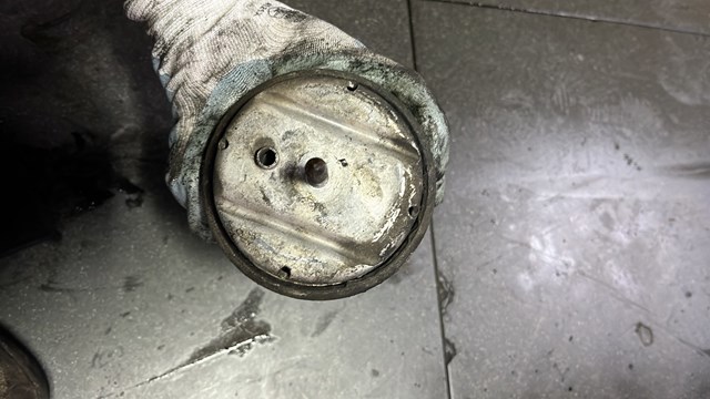 Подушка (опора) двигателя левая — фото 2