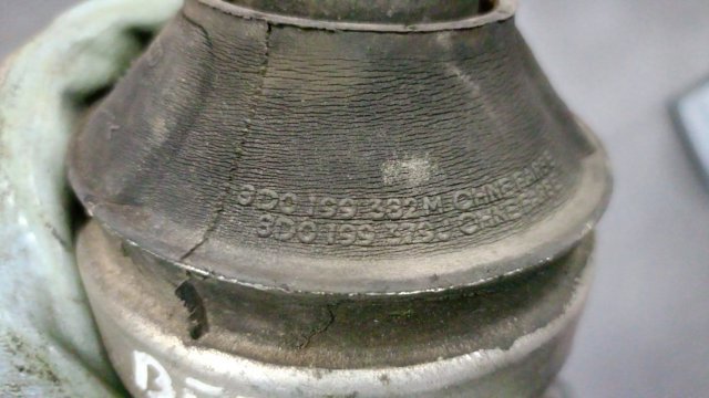 Подушка (опора) двигателя правая — фото 4