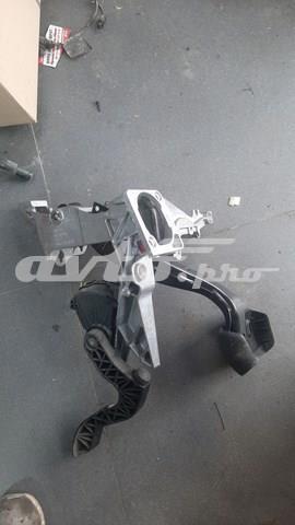 кронштейн педального узла — фото 2