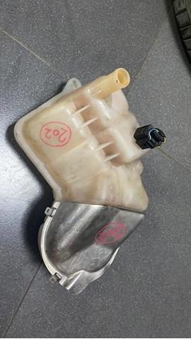 бачок розширювальний — фото 2