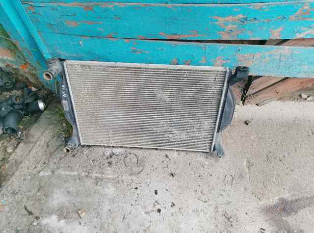 Радиатор охлаждения двигателя — фото 5