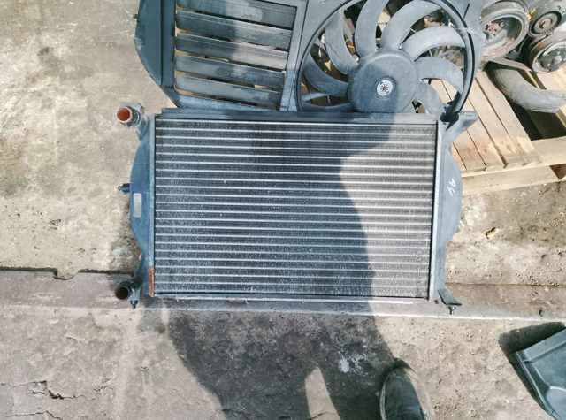 Радиатор охлаждения двигателя — фото 13