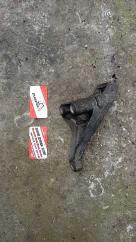 кронштейн двигателя — фото 11