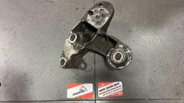 Кронштейн подушки (опоры) двигателя левой — фото 11