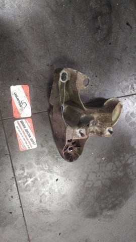 Кронштейн подушки (опоры) двигателя левой — фото 9