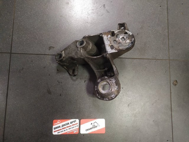 Кронштейн подушки (опоры) двигателя левой — фото 8