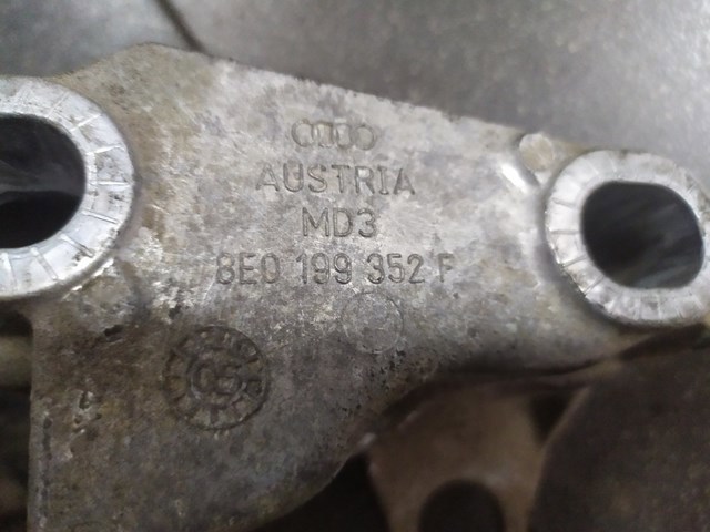 Кронштейн подушки (опоры) двигателя правой — фото 13