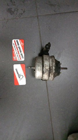 Подушка (опора) двигуна, ліва — фото 6