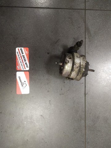 Подушка (опора) двигуна, ліва — фото 4