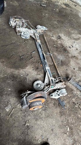 Балка задней подвески (подрамник) — фото 3