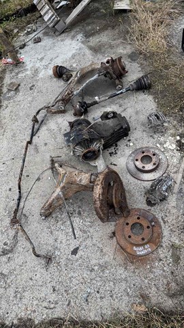 Рычаг задней подвески нижний левый — фото 2