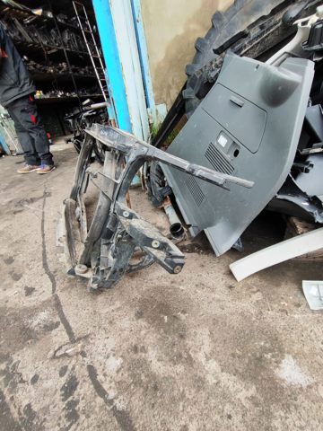 Суппорт радиатора — фото 15