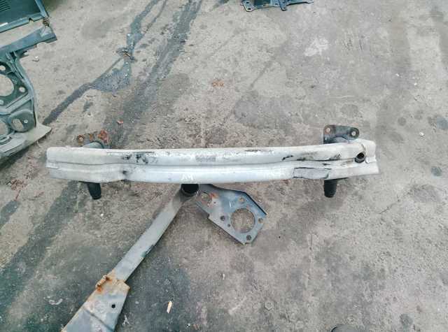 Кронштейн усилителя переднего бампера — фото 5