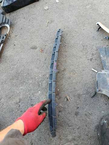 Решітка переднього бампера, центральна — фото 3