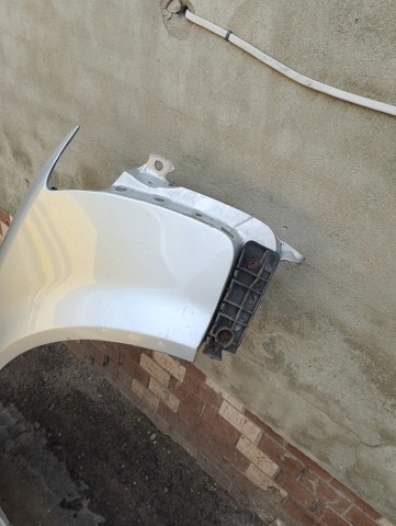 Крило переднє праве — фото 7