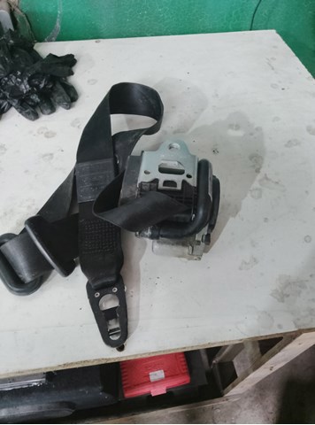 Ремінь безпеки — фото 2