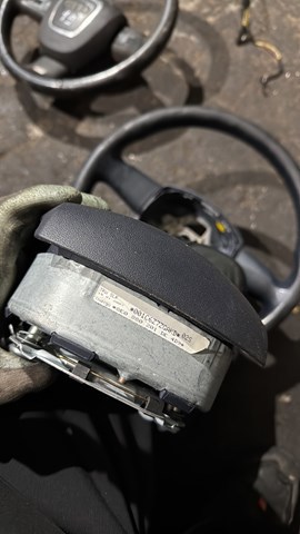 Подушка безпеки — фото 3