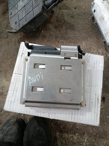 Модуль управления (ЭБУ) двигателем — фото 9