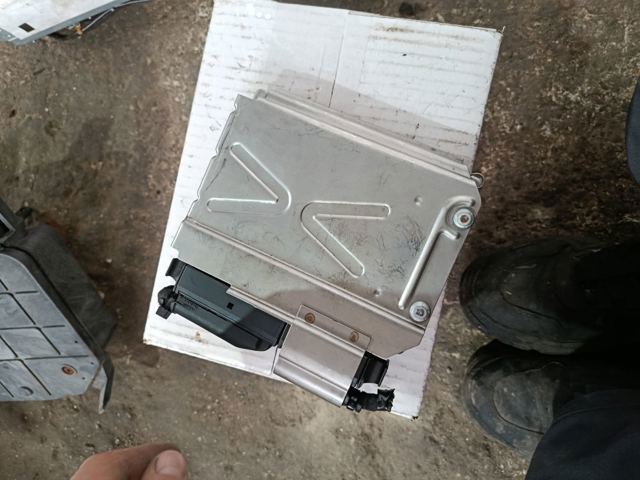 Модуль (блок) керування (ЕБУ) двигуном — фото 4